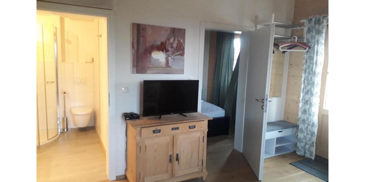 Ruhige Wohnung für junge Lehrer*innen 2 zimmer