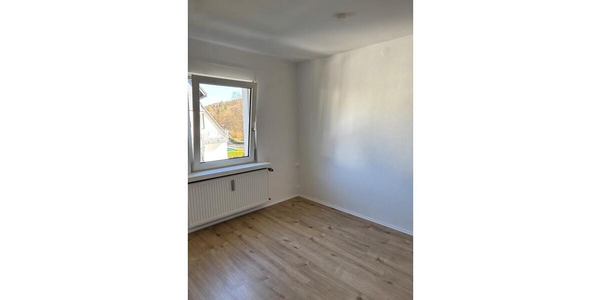 Dachgeschoßwohnung Brilon - 2 Zimmer, 50 m&sup2;, 575&euro; | Angebot:26062574