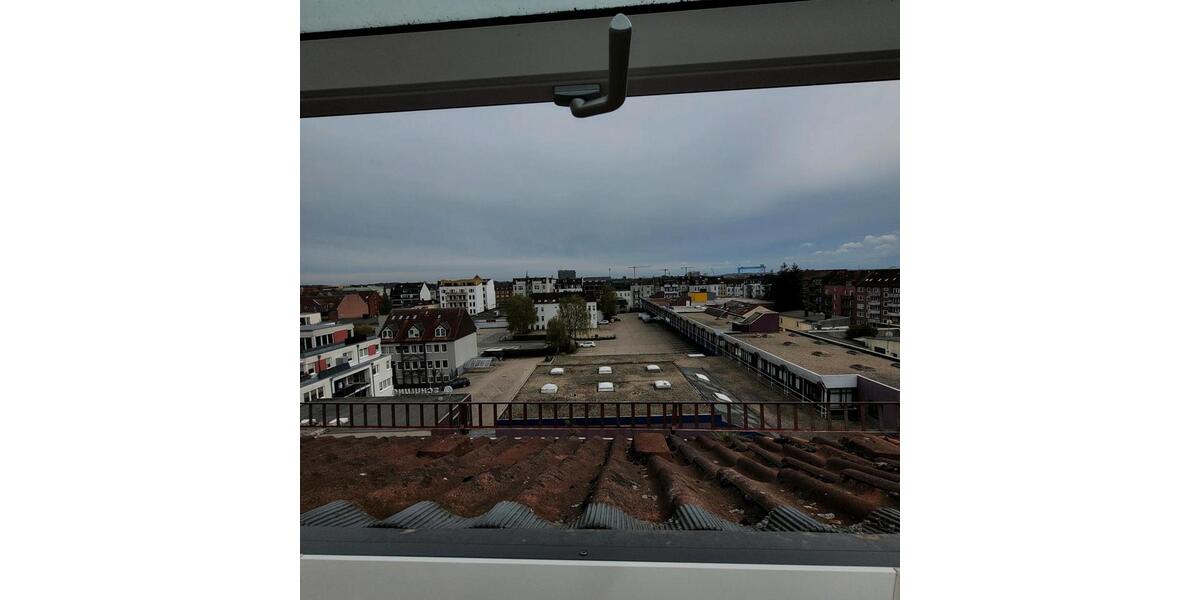 Dachgeschoßwohnung Kiel Blücherplatz - 3 Zimmer, 58 m&sup2;, 910&euro; | Angebot:26640114