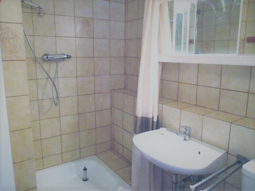 Möbliertes Apartment 1-3 Monate Würzburg-Hexenbruch -Höchberg