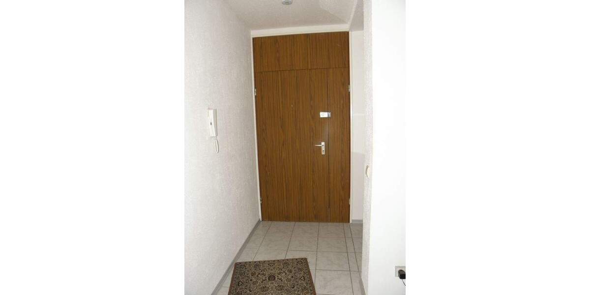 Etagenwohnung Coburg - 4 Zimmer, 110 m&sup2;, 650&euro; | Angebot:26017631