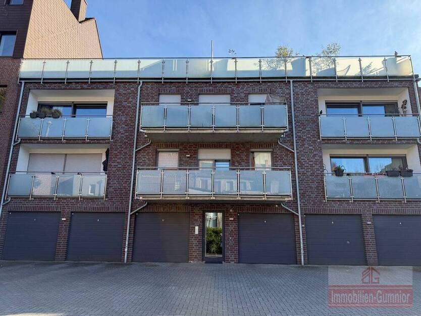 +++RESERVIERT+++ImmobilieN GUMNIOR präsentiert: barrierefreie, moderne und gepflegte 3-Zimmer-Wohnung mit Garage und Balkon in der Innenstadt von Rhei