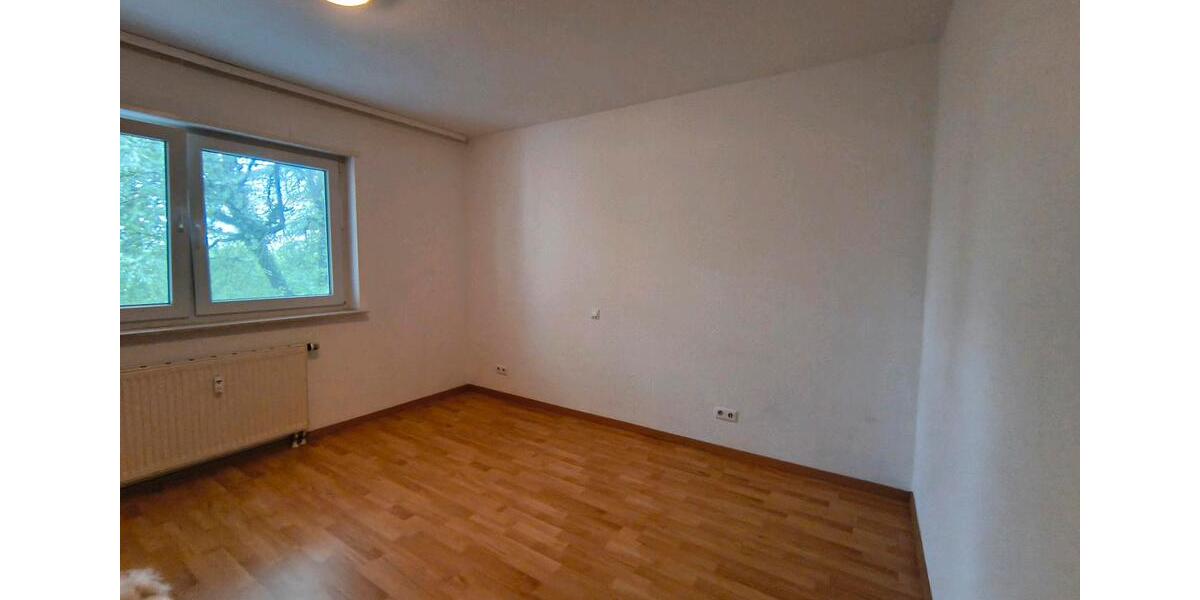 Etagenwohnung Leonberg - 2 Zimmer, 59 m&sup2;, 880&euro; | Angebot:26625625
