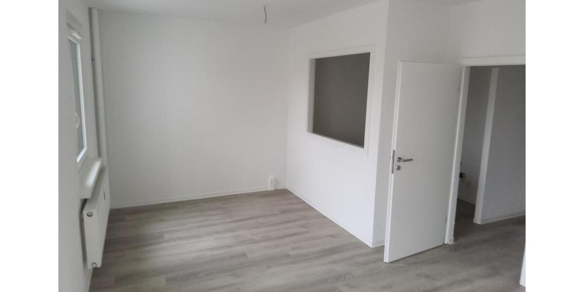 Etagenwohnung Frankfurt (Oder) Beresinchen - 4 Zimmer, 70 m&sup2;, 564&euro; | Angebot:24784218