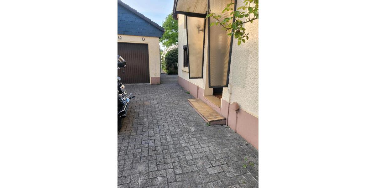 Doppelhaushälfte Brake (Unterweser) - 4 Zimmer, 128 m&sup2;, 1.250&euro; | Angebot:26523116