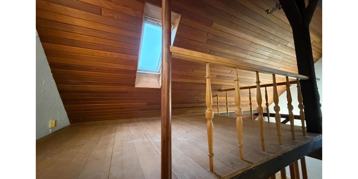 Dachgeschoßwohnung Homburg - 2 Zimmer, 65 m&sup2;, 690&euro; | Angebot:24717499