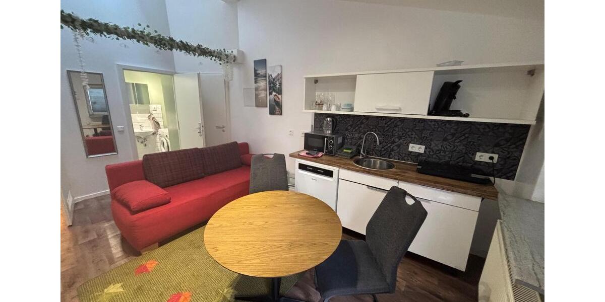 Erdgeschoßwohnung Trier Feyen-Weismark - 2 Zimmer, 43 m&sup2;, 800&euro; | Angebot:25497961