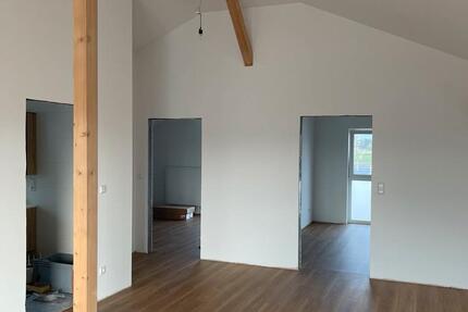 Wohnung Rheinmünster - 3 Zimmer, 100 m&sup2;, 1.000&euro; | Angebot:25887941