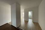 Studis aufgepasst! Modernisierte 2 Raum-Wohnung mit neuem Bad + Fußboden! 2 zimmer