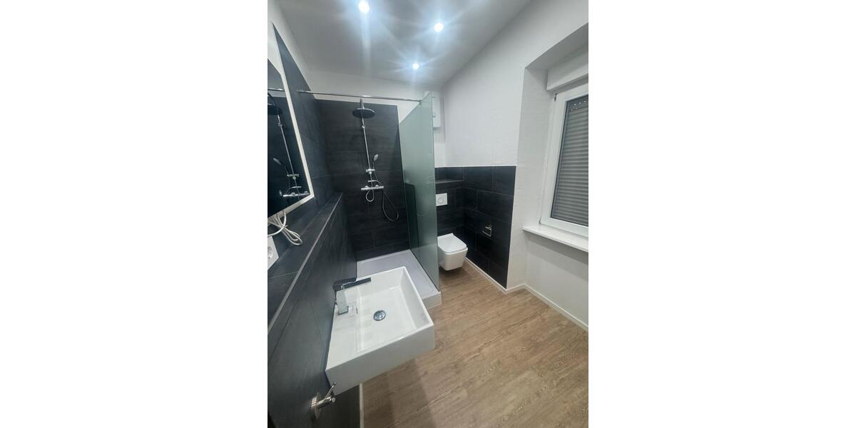 Etagenwohnung Namborn - 5 Zimmer, 120 m&sup2;, 950&euro; | Angebot:26693699