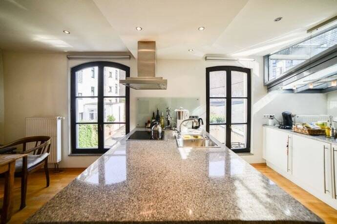 Mehrfamilienhaus, Wohnhaus Saarbrücken St Johann - 3 Zimmer, 150 m&sup2;, 1.400&euro; | Angebot:26190671