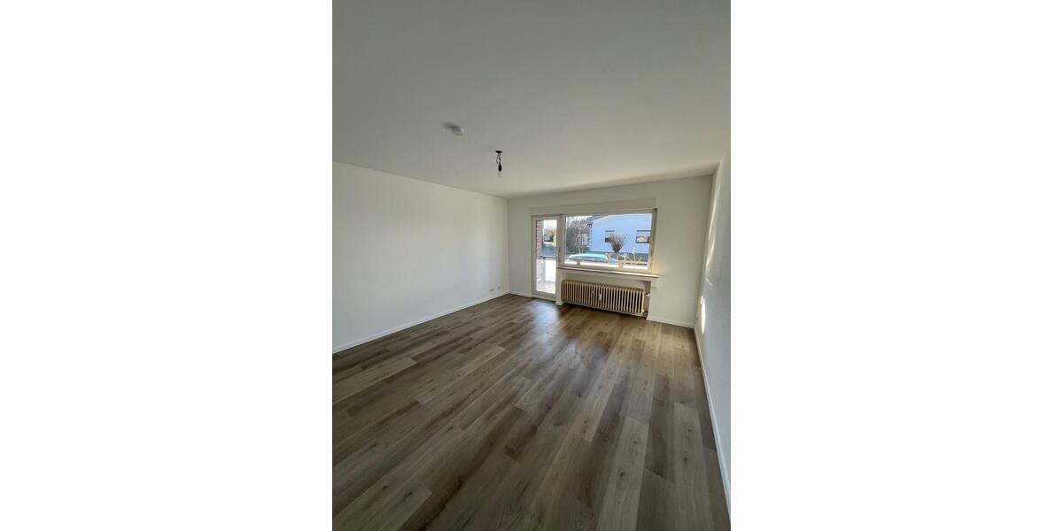 Hochparterre Bergisch Gladbach Paffrath - 3 Zimmer, 68 m&sup2;, 705&euro; | Angebot:25111755