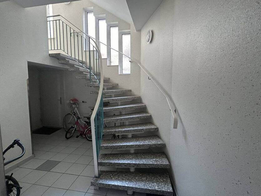 Ab 1.10.25! 3-RaumWohnung mit Dachterrasse in 1A-Lage! Direkt neben den Zwickau Arcaden!