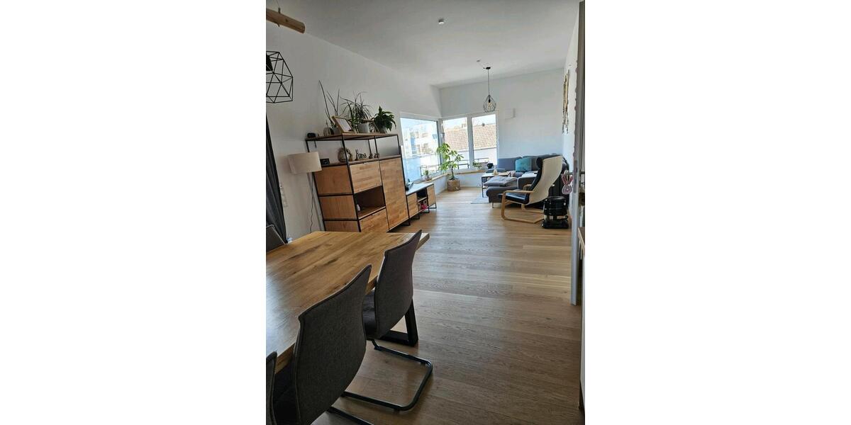 Einfamilienhaus Kaufungen - 3 Zimmer, 98 m&sup2;, 1.650&euro; | Angebot:24466579