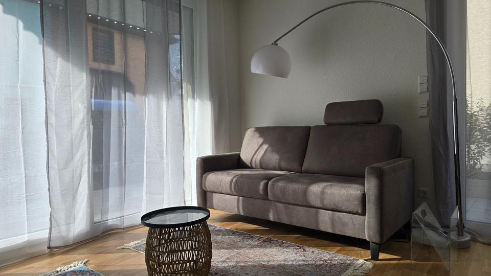 Wohnen auf Zeit Metzingen - 2 Zimmer, 53 m&sup2;, 1.250&euro; | Angebot:23935718