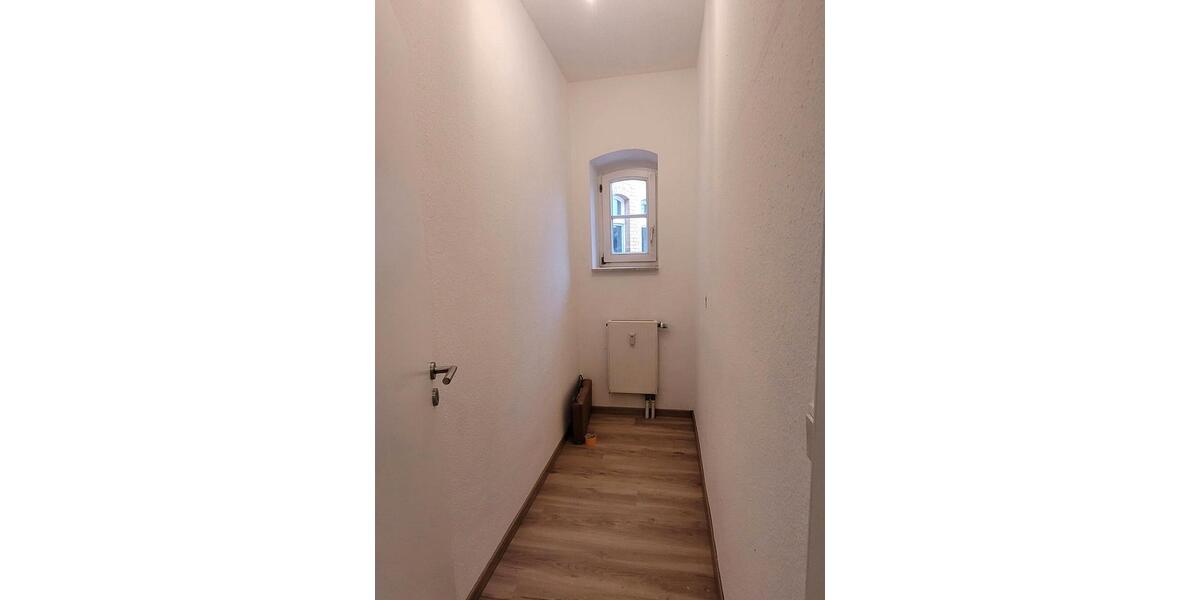 Etagenwohnung Meiningen - 2 Zimmer, 67 m&sup2;, 480&euro; | Angebot:26287844