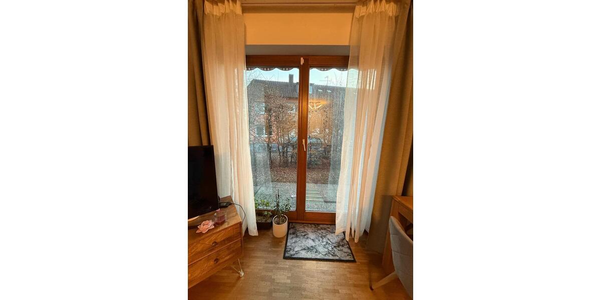 Erdgeschoßwohnung Buckenhof - 2 Zimmer, 63 m&sup2;, 850&euro; | Angebot:25293554