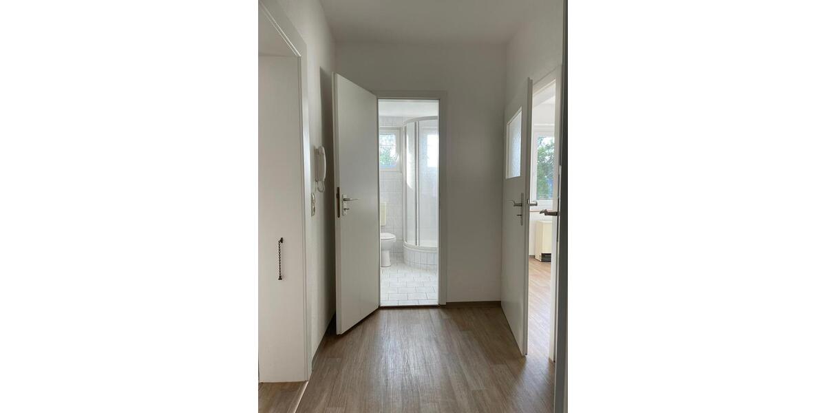 Etagenwohnung Zwönitz - 2 Zimmer, 45 m&sup2;, 300&euro; | Angebot:26477520