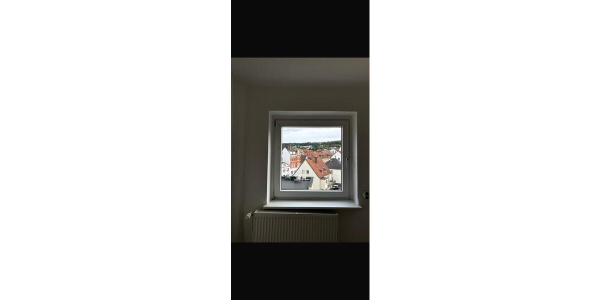 Dachgeschoßwohnung Bielefeld - 4 Zimmer, 102 m&sup2;, 1.600&euro; | Angebot:24741257