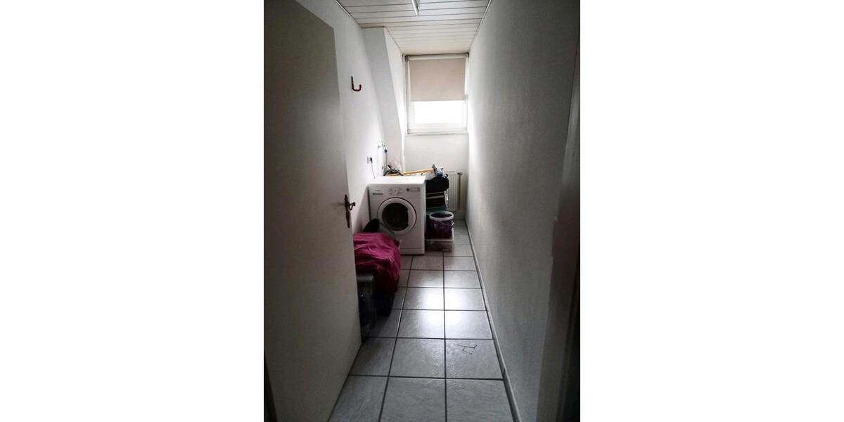 Dachgeschoßwohnung Nordstemmen - 3 Zimmer, 82 m&sup2;, 850&euro; | Angebot:24373728