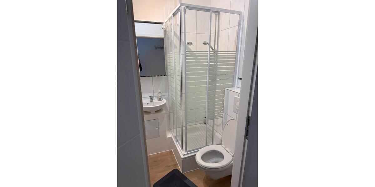 Wohnen auf Zeit Paderborn Neuenbeken - 1 Zimmer, 12 m&sup2;, 500&euro; | Angebot:26637234