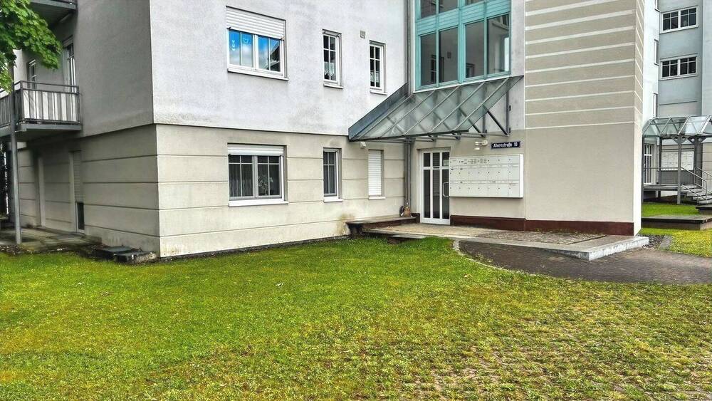 Etagenwohnung Waldshut-Tiengen Waldshut - 2 Zimmer, 62 m&sup2;, 750&euro; | Angebot:26629625