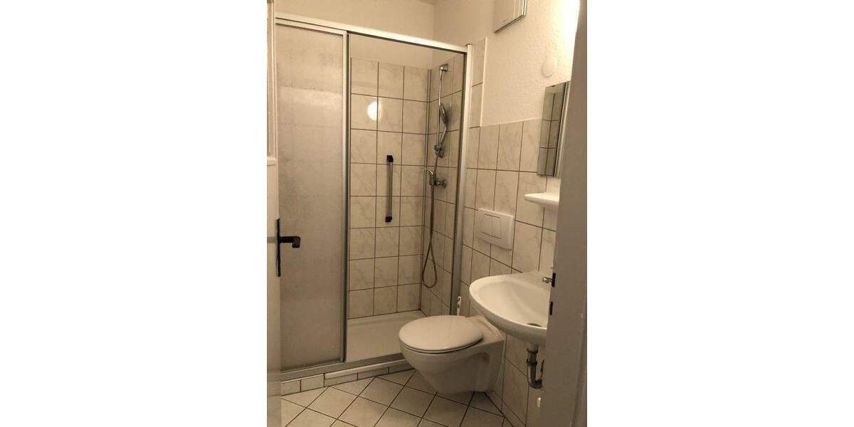Etagenwohnung Weimar Schönblick - 1 Zimmer, 25 m&sup2;, 250&euro; | Angebot:24529984