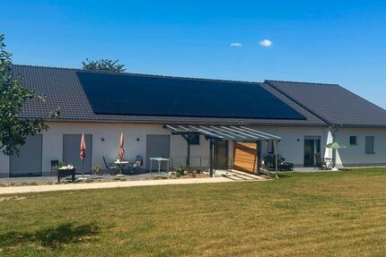 Wohnen auf Zeit Fürstenberg - 12 Zimmer, 388 m&sup2;, 476&euro; | Angebot:26650176
