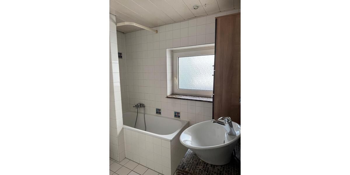 Terrassenwohnung Wuppertal Gemarkung Elberfeld - 3.5 Zimmer, 105 m&sup2;, 750&euro; | Angebot:26620011