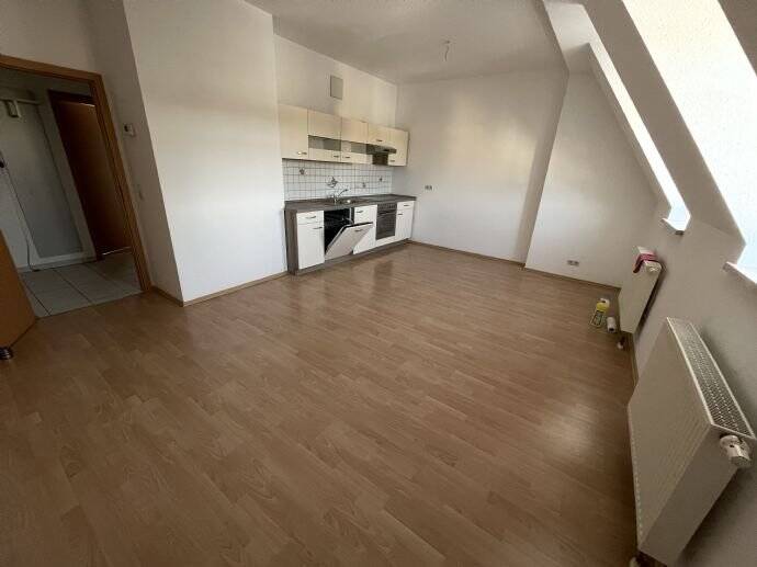 Zimmer Plauen Haselbrunn - 3 Zimmer, 68 m&sup2;, 290&euro; | Angebot:25666878