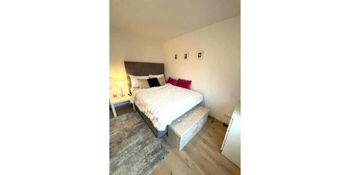 1,5 Zimmer Wohnung in der Innenstadt mit Möbelübernahme 1 zimmer