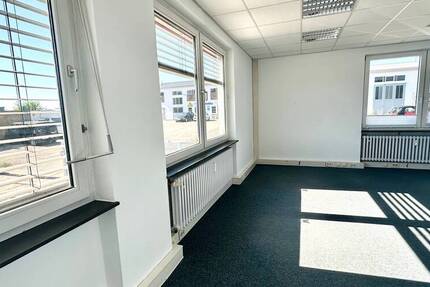 Gewerbeobjekt Würzburg Grombühl - 6 Zimmer, 187 m&sup2;, 1.500&euro; | Angebot:25667555