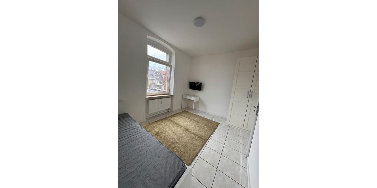 Wohnen auf Zeit Köln Ehrenfeld - 17 Zimmer, 28 m&sup2;, 700&euro; | Angebot:26397445