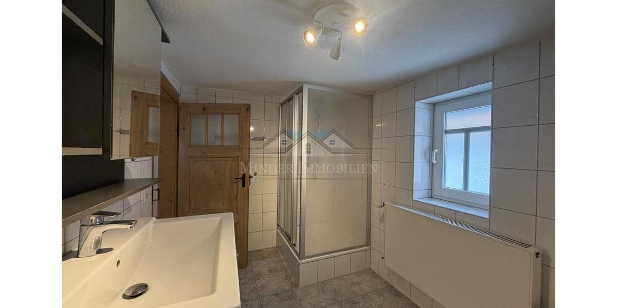 Einfamilienhaus Butzbach - 5 Zimmer, 120 m&sup2;, 1.100&euro; | Angebot:25637817