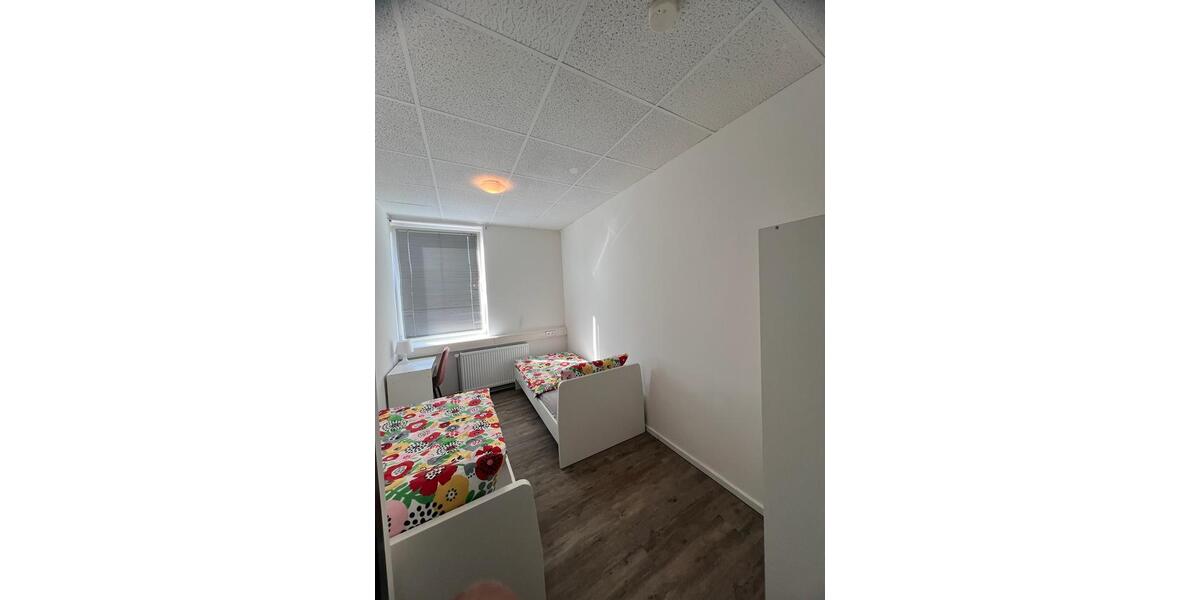 Wohnen auf Zeit Hamburg Stellingen - 30 Zimmer, 12 m&sup2;, 55&euro; | Angebot:18832842