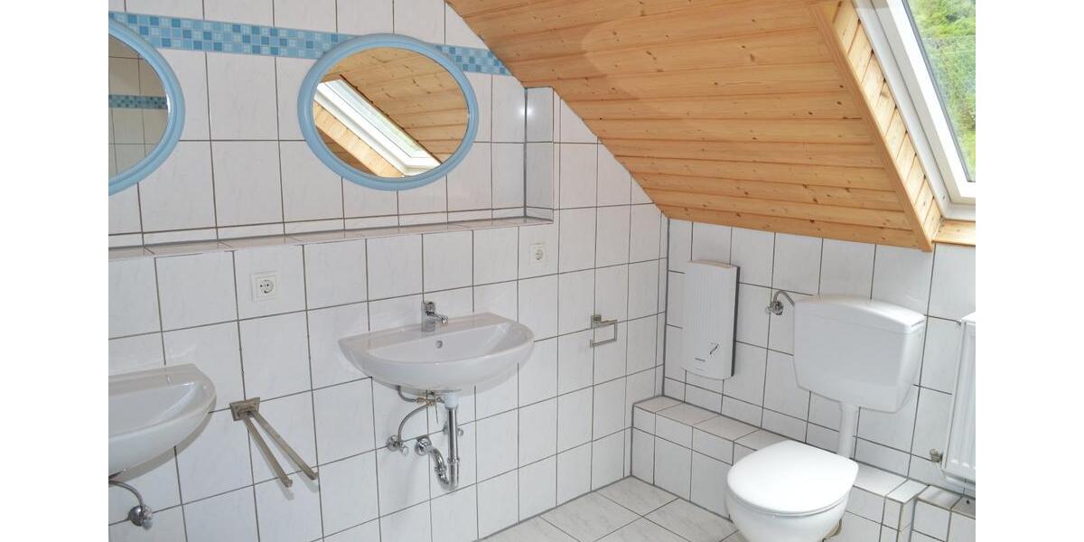 Etagenwohnung Sankt Goarshausen - 5 Zimmer, 141 m&sup2;, 790&euro; | Angebot:24457498