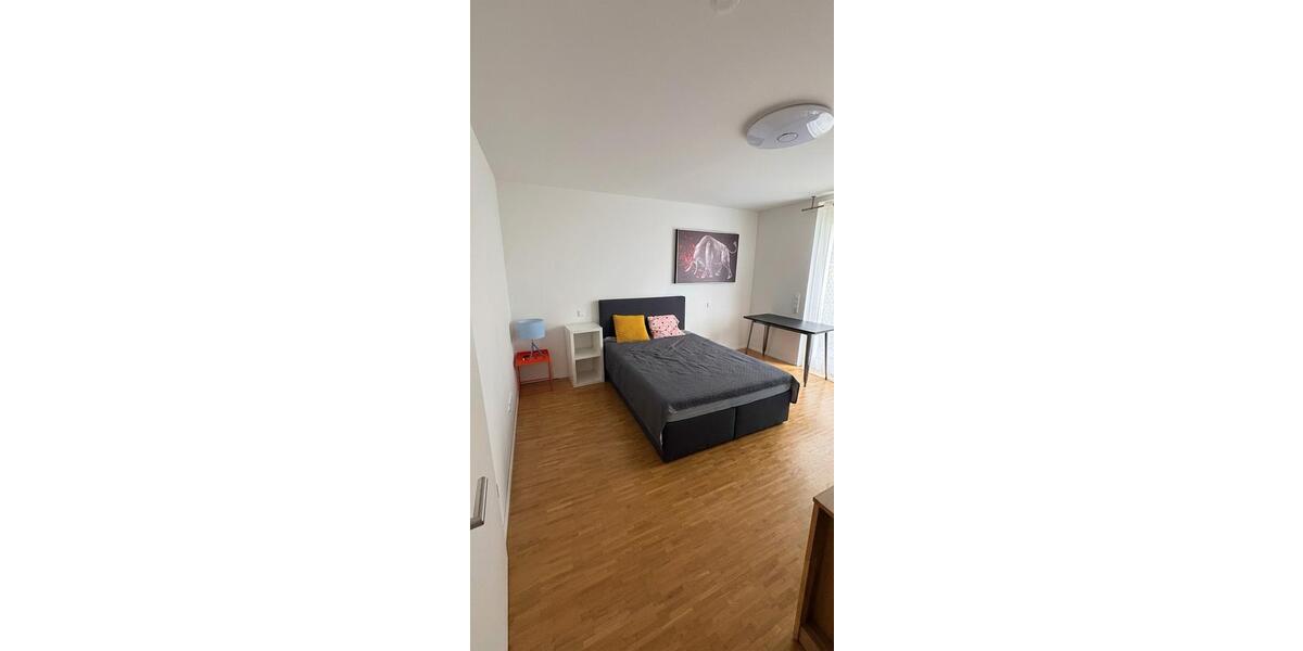 Etagenwohnung Stuttgart Stuttgart-Mitte - 1 Zimmer, 20 m&sup2;, 665&euro; | Angebot:26645505