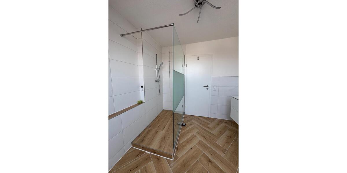 Dachgeschoßwohnung Vöhringen - 3 Zimmer, 62 m&sup2;, 1.000&euro; | Angebot:26050552