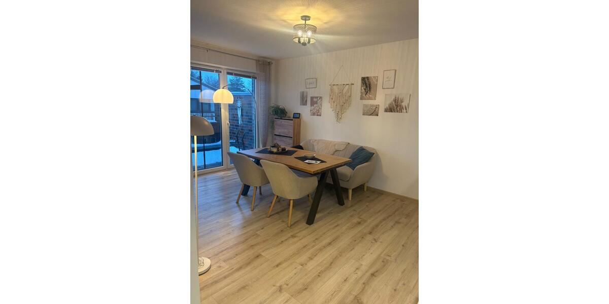Dachgeschoßwohnung Barßel - 3 Zimmer, 85 m&sup2;, 850&euro; | Angebot:24465412
