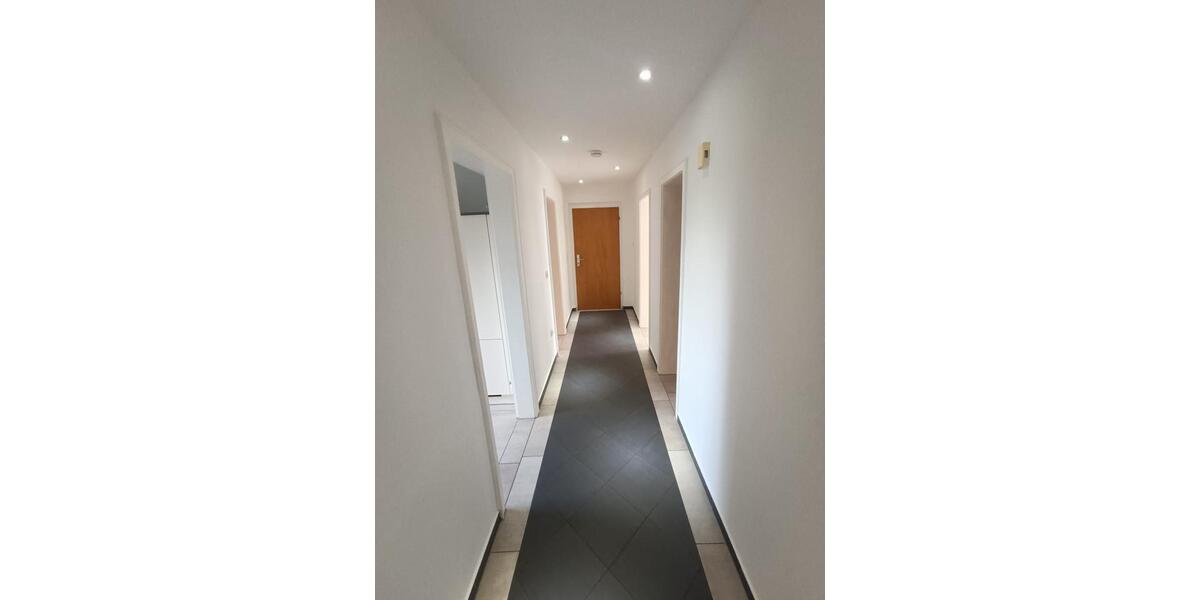 Etagenwohnung Ahnsbeck - 3 Zimmer, 83 m&sup2;, 650&euro; | Angebot:25924387