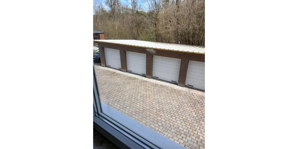 Etagenwohnung Ravenstein - 3 Zimmer, 90 m&sup2;, 900&euro; | Angebot:26325782