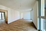 Geräumige Wohnung nahe Barbarossaplatz! *2x Balkone EBK Aufzug*