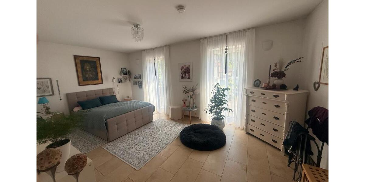 Erdgeschoßwohnung Dingolfing - 3 Zimmer, 119 m&sup2;, 1.250&euro; | Angebot:26313114