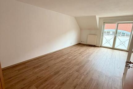 Wohnung Eisenach - 2 Zimmer, 63 m&sup2;, 528&euro; | Angebot:25182319