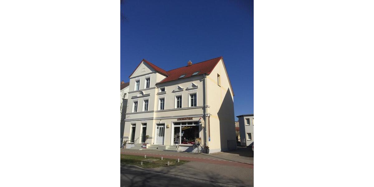 Dachgeschoßwohnung Neubrandenburg - 2 Zimmer, 39 m&sup2;, 350&euro; | Angebot:26422327