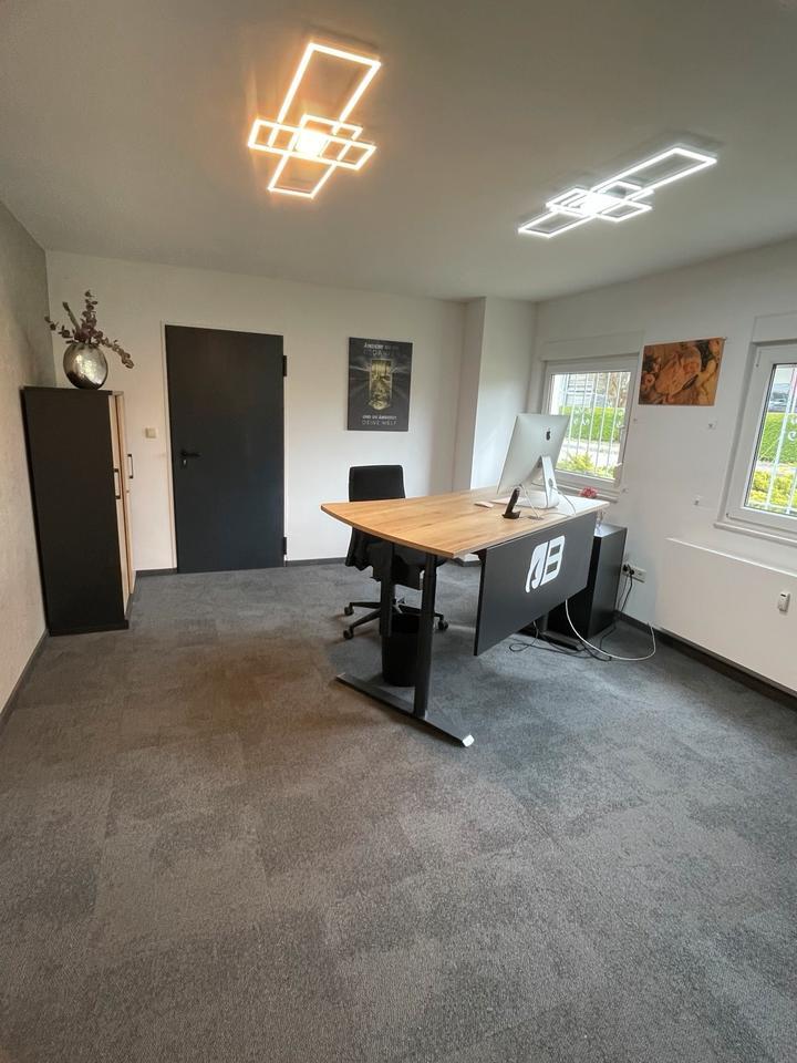 BüroHallenfläche zu Vermieten