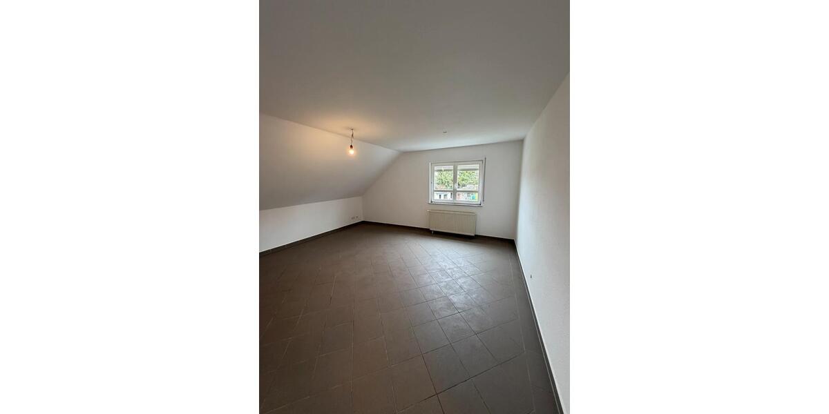 Dachgeschoßwohnung Wadern - 2 Zimmer, 56 m&sup2;, 500&euro; | Angebot:25048103