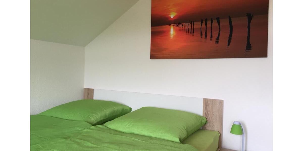 Dachgeschoßwohnung Wilkau-Haßlau Haßlau - 1 Zimmer, 25 m&sup2;, 380&euro; | Angebot:26254471