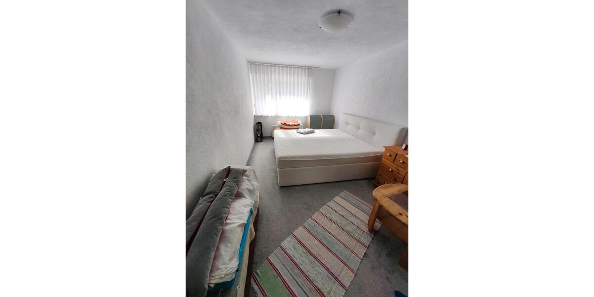 Etagenwohnung Megesheim - 3 Zimmer, 65 m&sup2;, 700&euro; | Angebot:25239545