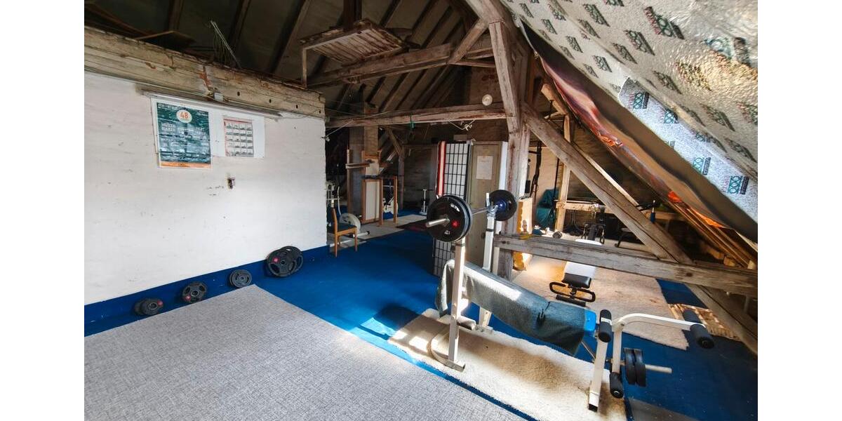 Etagenwohnung Sangerhausen - 1 Zimmer, 61 m&sup2;, 400&euro; | Angebot:26192463